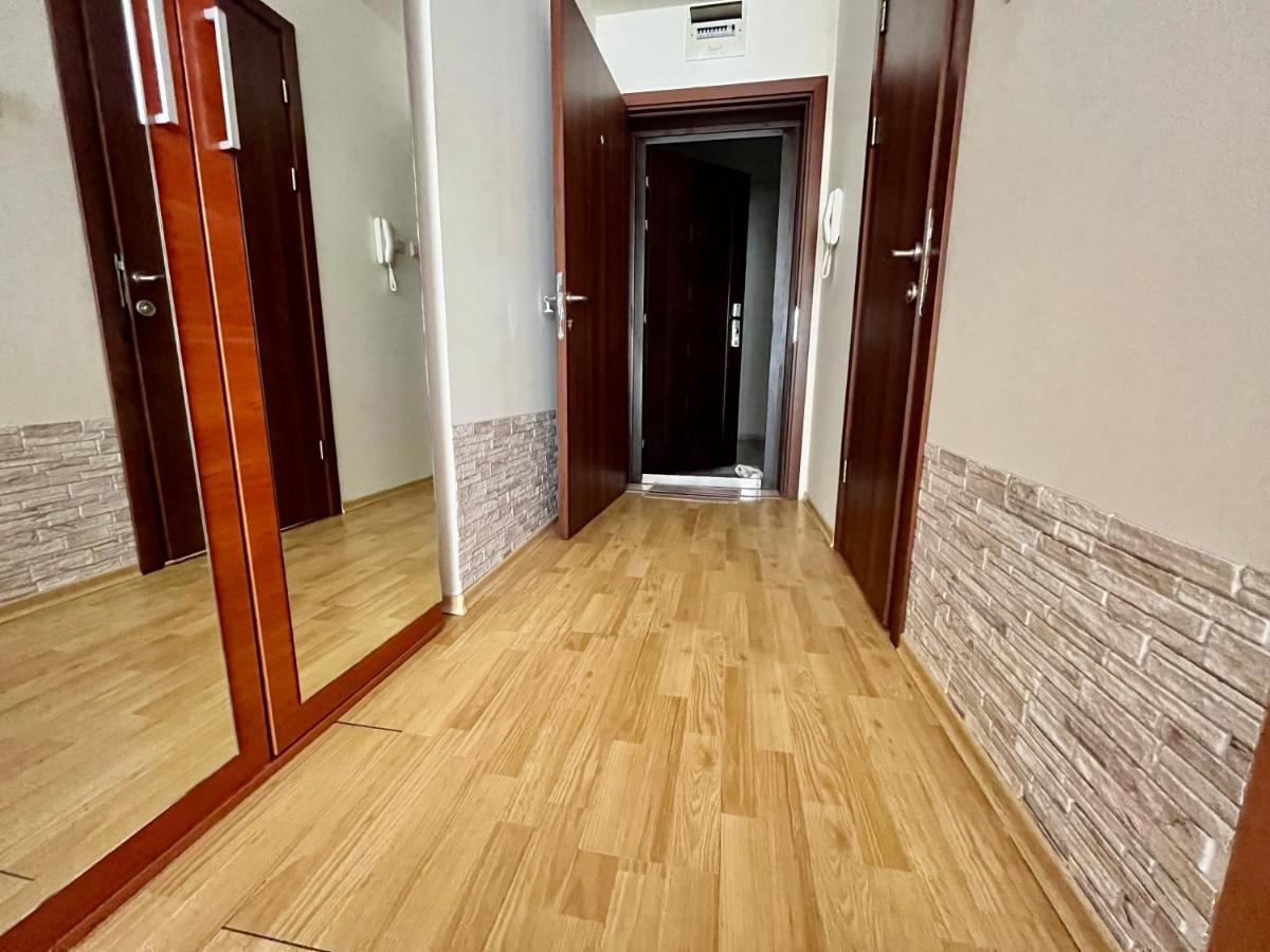 Alexandr Apartments Vigo 内塞伯尔 外观 照片
