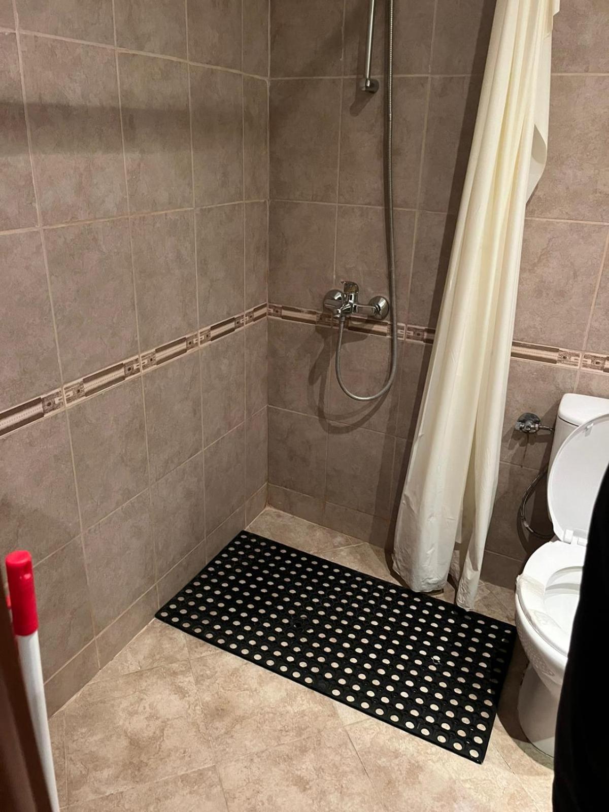 Alexandr Apartments Vigo 内塞伯尔 外观 照片